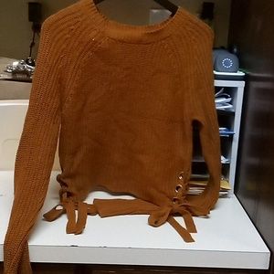 Guess women's sweater
